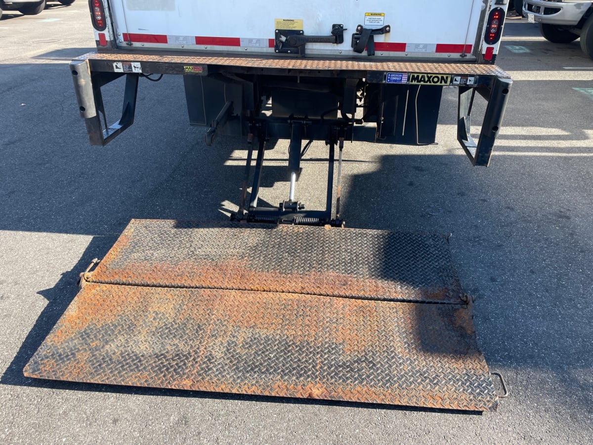 2018 Isuzu NPR 779098