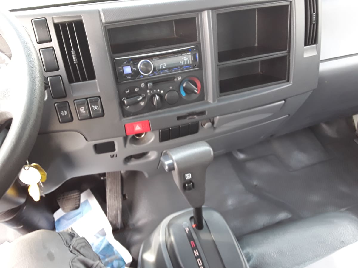 2018 Isuzu NPR 779352