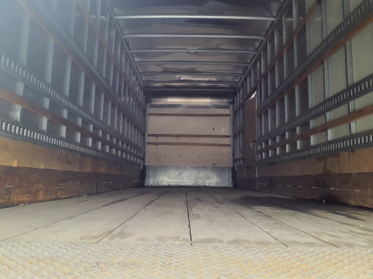 2018 Freightliner M2 106 779382