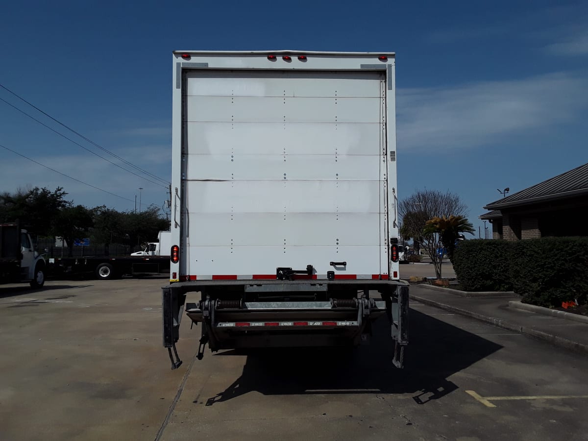 2018 Freightliner/Mercedes M2 106 779383