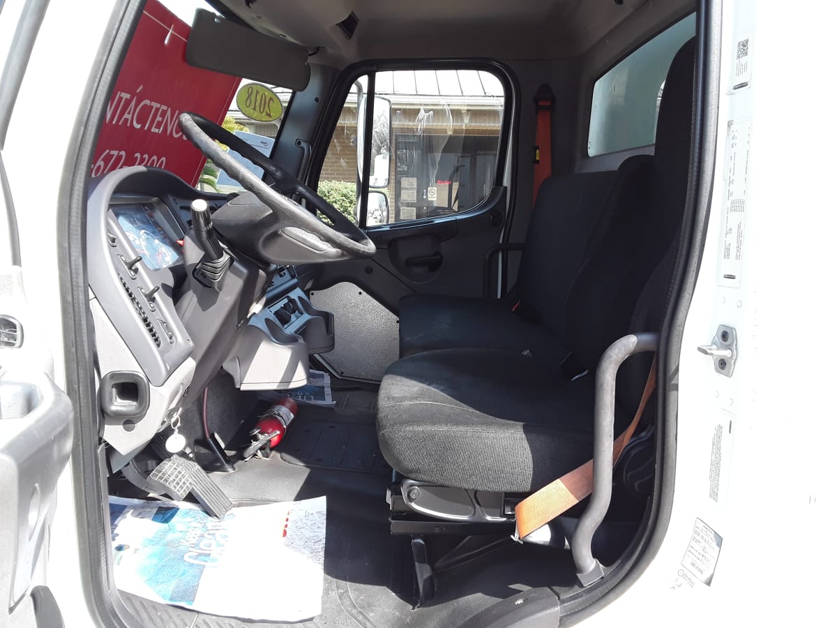 2018 Freightliner/Mercedes M2 106 779383