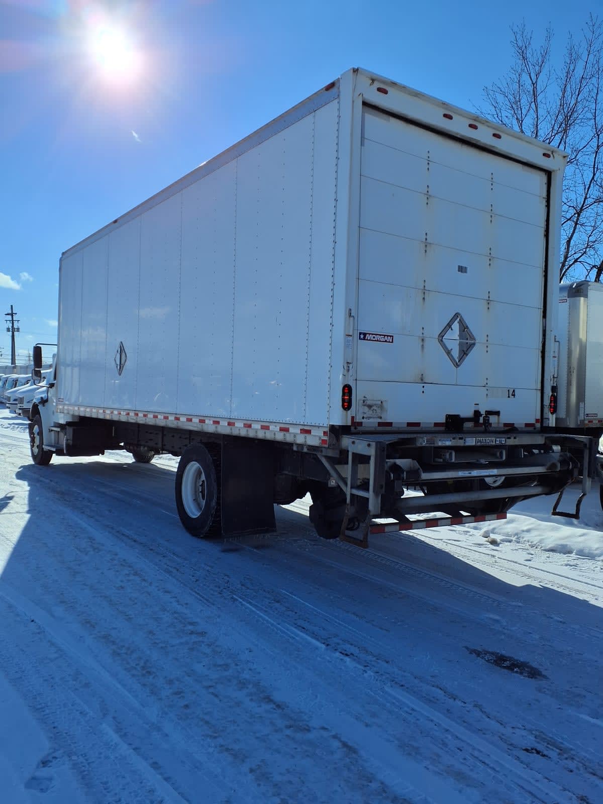 2018 Freightliner/Mercedes M2 106 779414