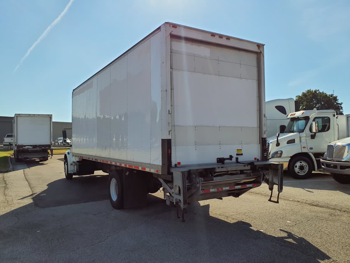 2018 Freightliner/Mercedes M2 106 779615