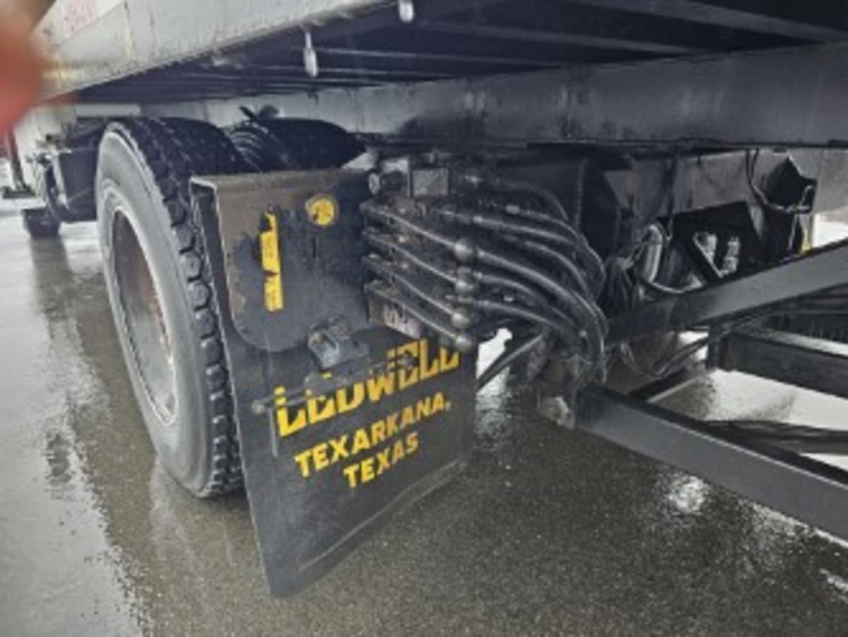 2019 Freightliner/Mercedes M2 106 779658