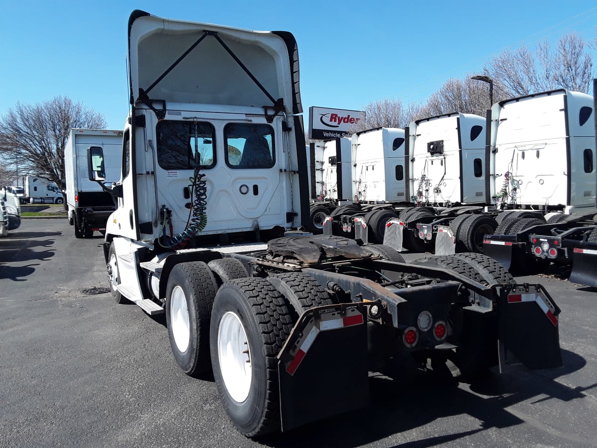 2018 Freightliner/Mercedes CASCADIA 125 779719