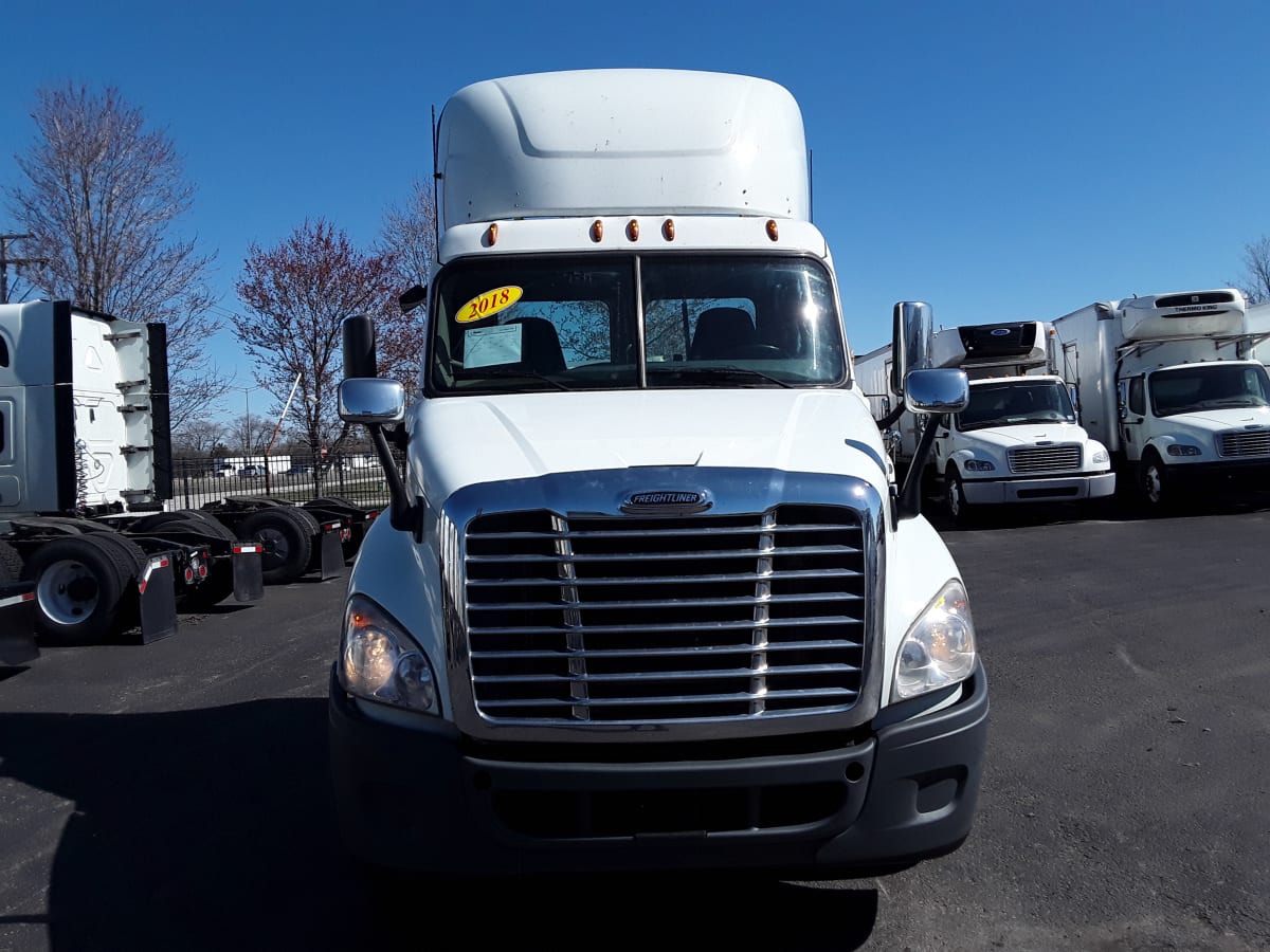 2018 Freightliner/Mercedes CASCADIA 125 779719