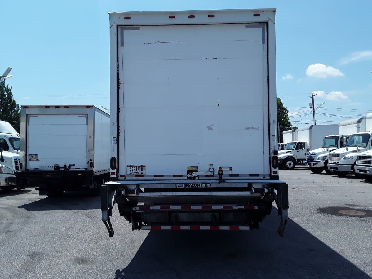 2018 Freightliner M2 106 779744