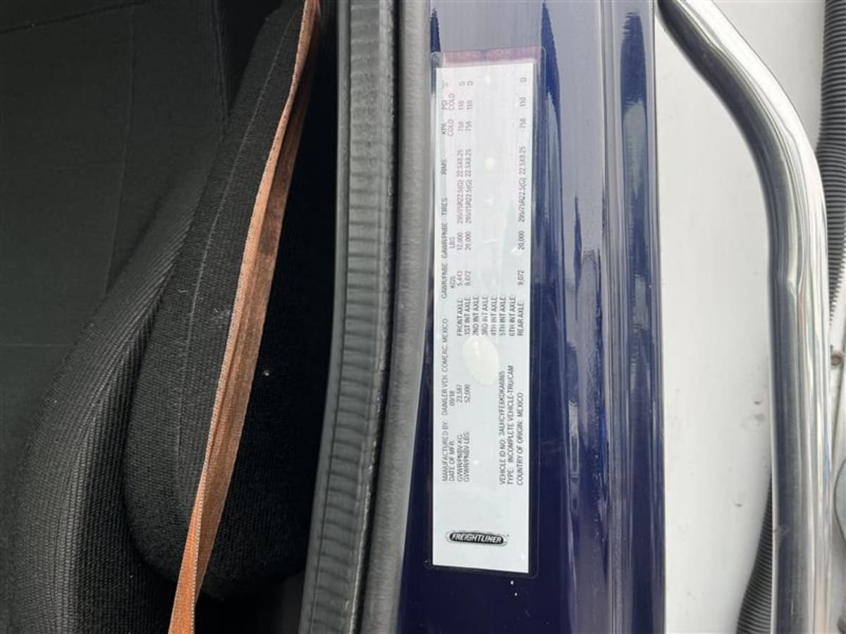 2019 Freightliner/Mercedes M2 106 779810