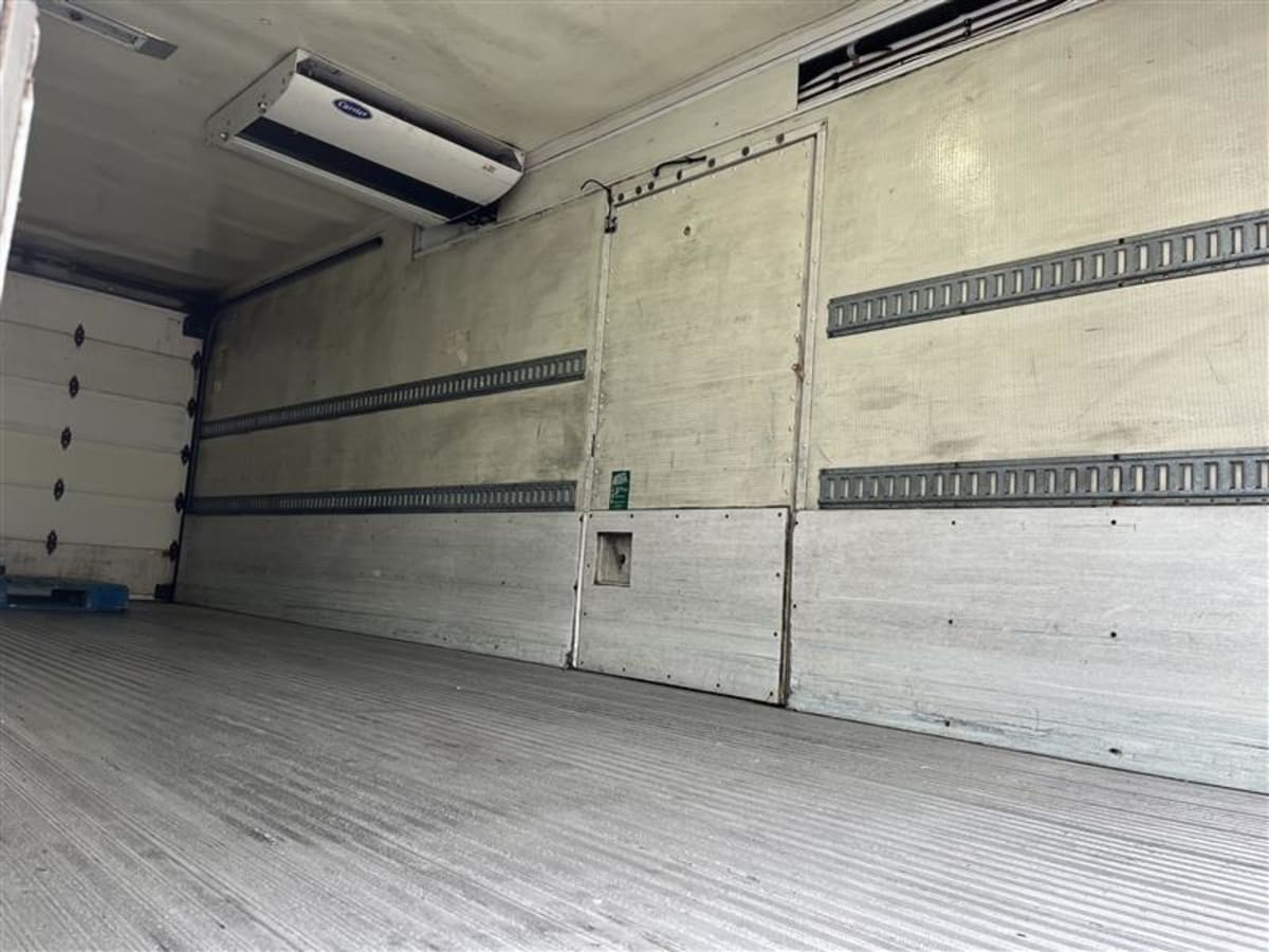 2018 Freightliner M2 106 - image 9