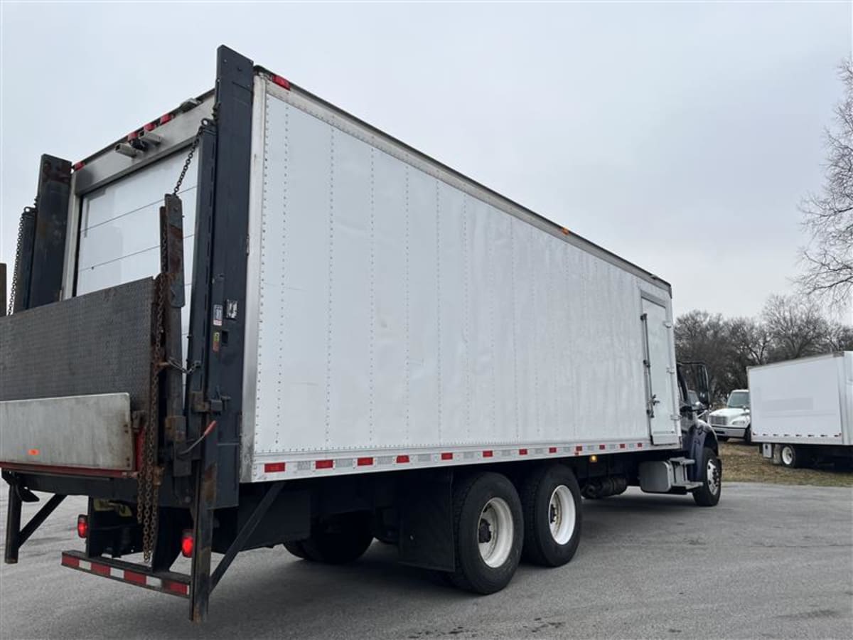 2019 Freightliner/Mercedes M2 106 779924
