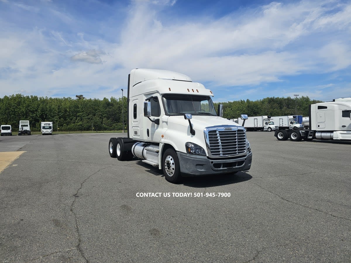 2018 Freightliner - image 3