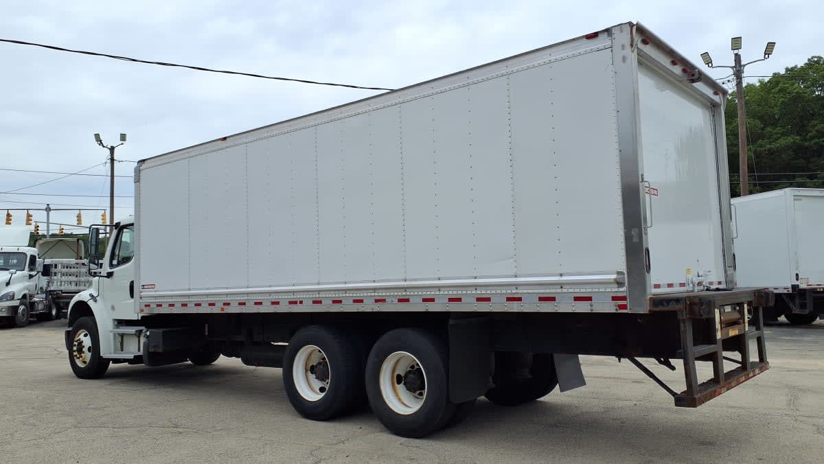 2018 Freightliner/Mercedes M2 106 780402