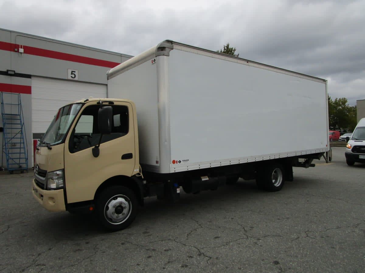 2018 Hino HINO 195 780463 2018 Hino HINO 195 780463