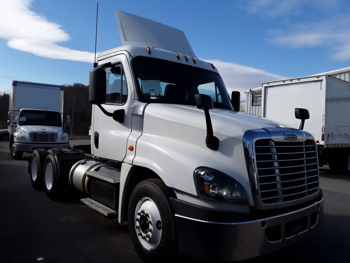 2018 Freightliner/Mercedes CASCADIA 125 780513