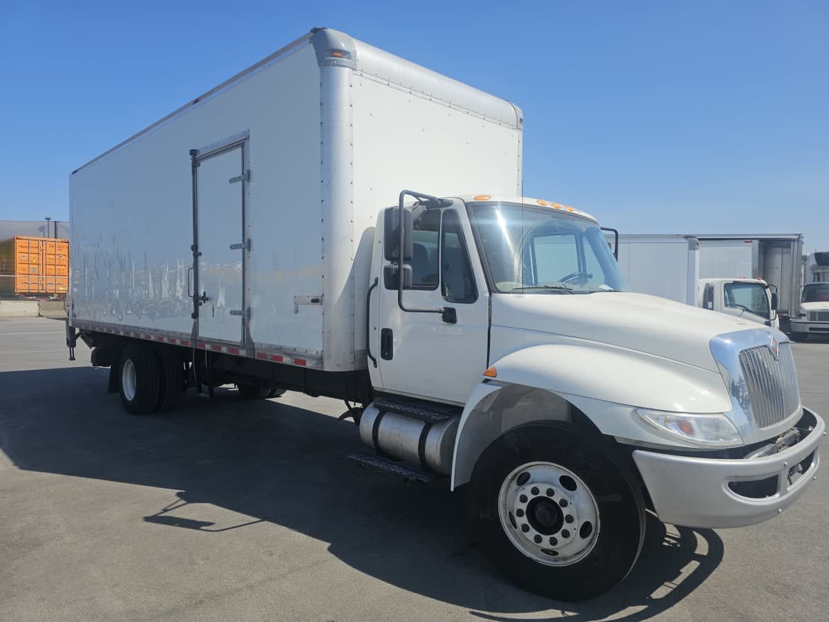 2018 Navistar International 4300 780552