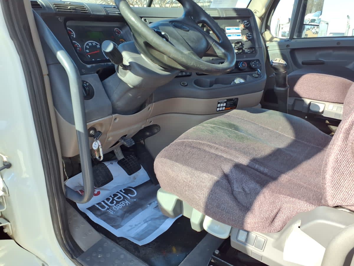 2018 Freightliner/Mercedes CASCADIA 125 780605
