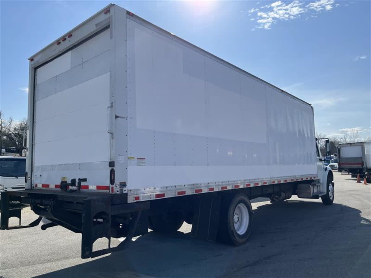 2018 Freightliner/Mercedes M2 106 781247