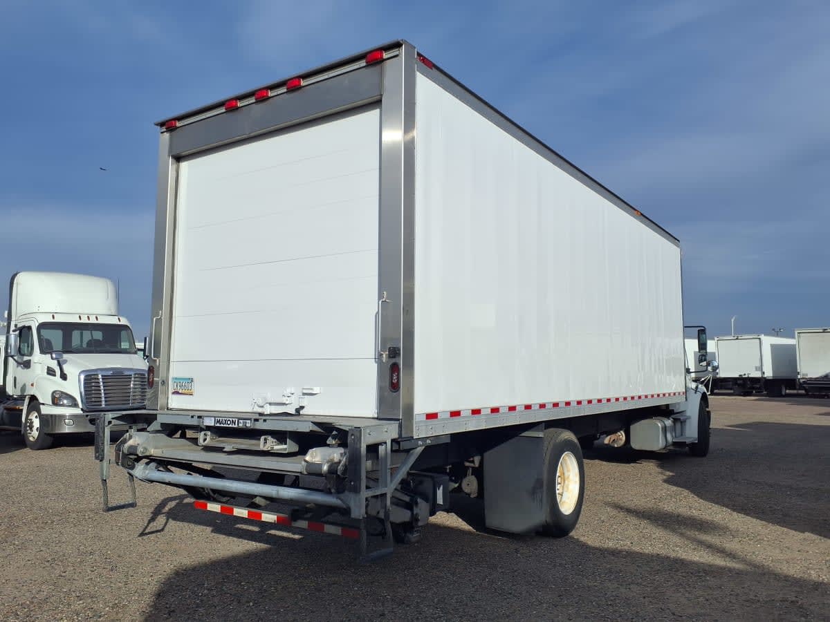 2018 Freightliner/Mercedes M2 106 781650