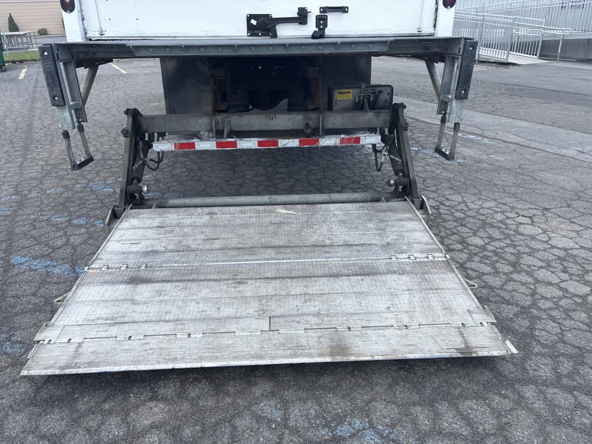 2018 Navistar International 4300 781724