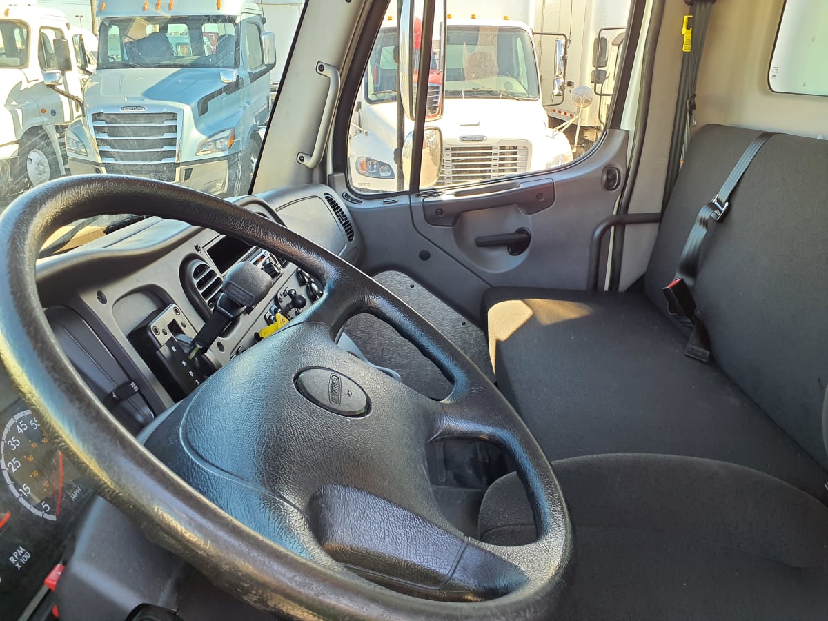 2018 Freightliner/Mercedes M2 106 781901