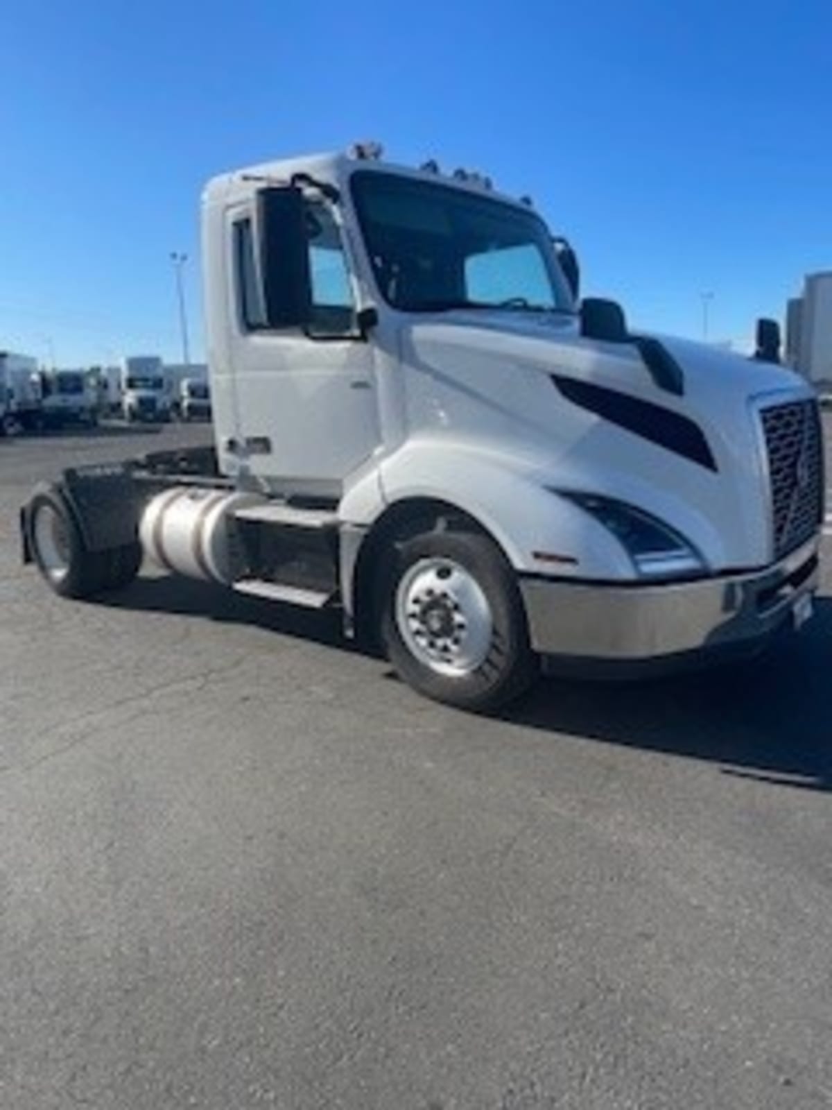 2019 Volvo VNL42T 300 781990
