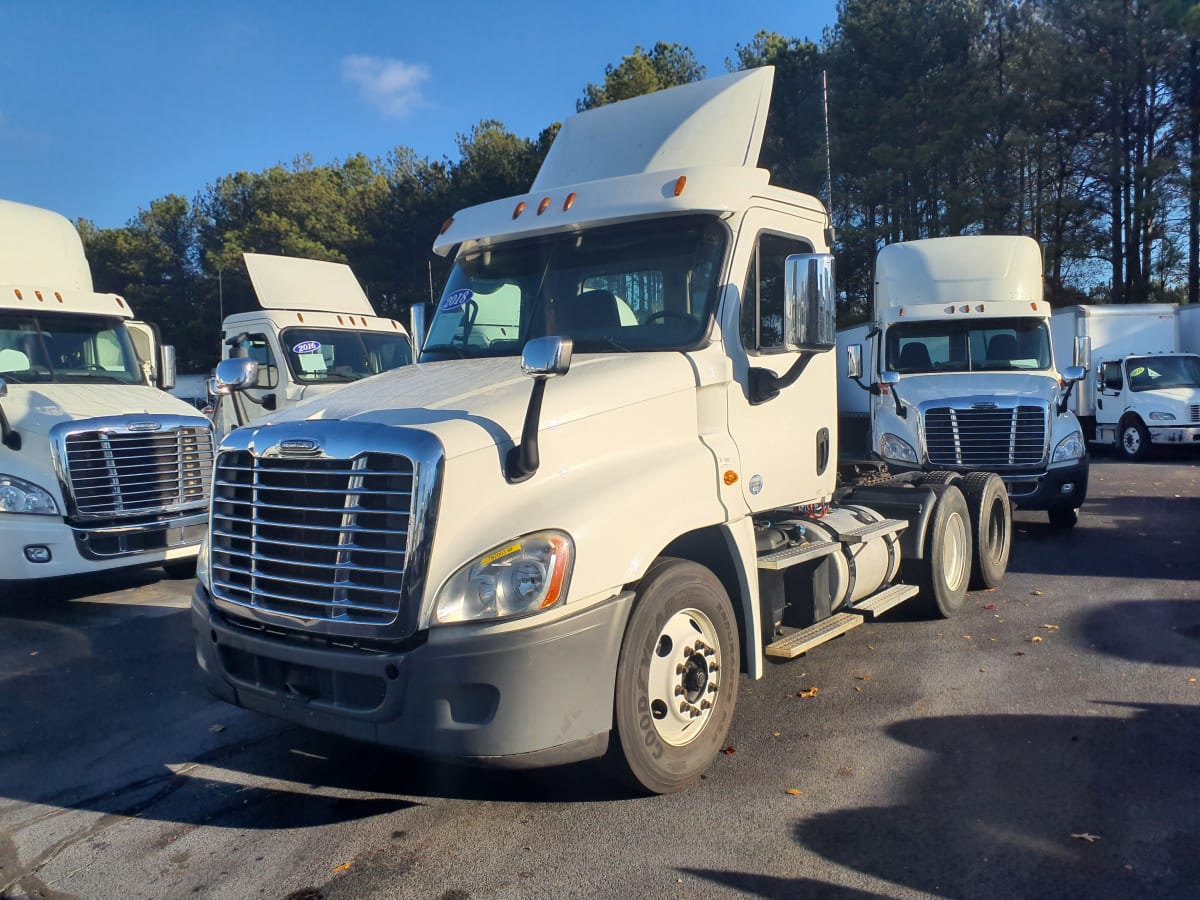 2018 Freightliner/Mercedes CASCADIA 125 782003