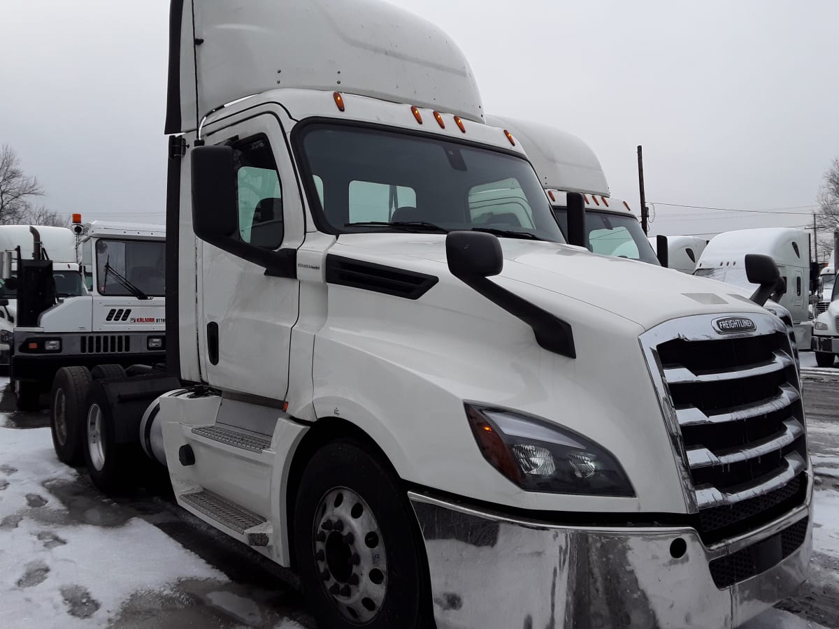 2019 Freightliner/Mercedes NEW CASCADIA PX12664 782143