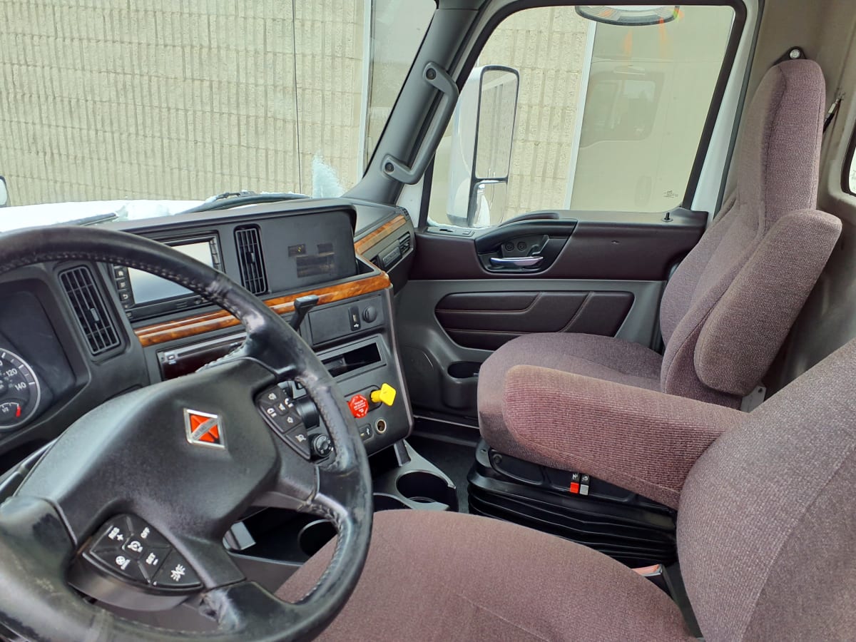 2019 Navistar International LT625 DAYCAB T/A 782562