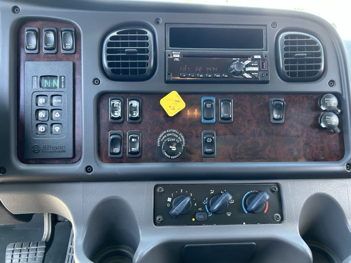 2018 Freightliner/Mercedes M2 106 782761