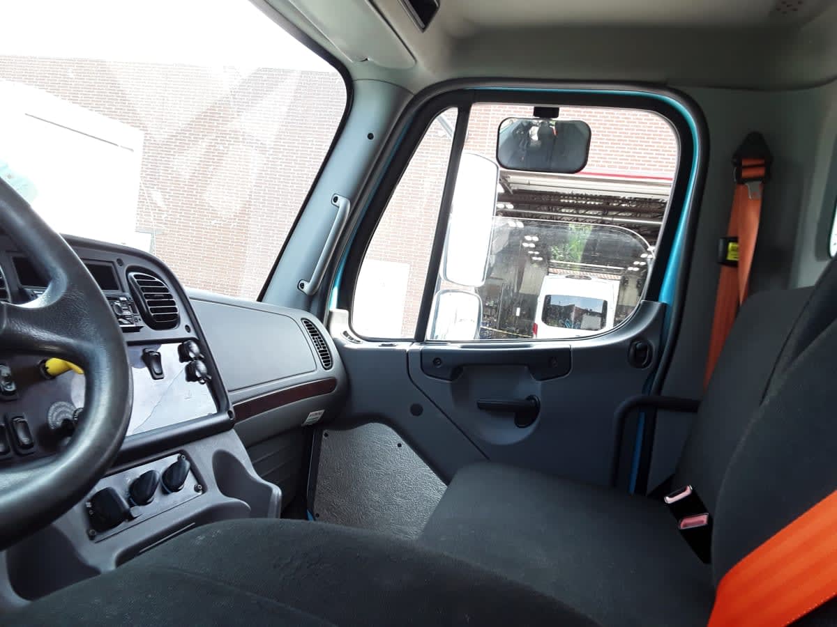 2018 Freightliner M2 106 782762
