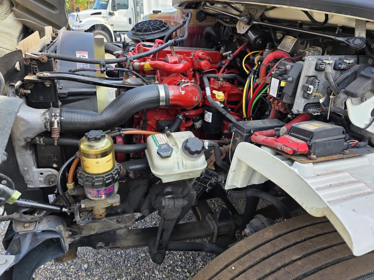 2019 Freightliner M2 106 782853
