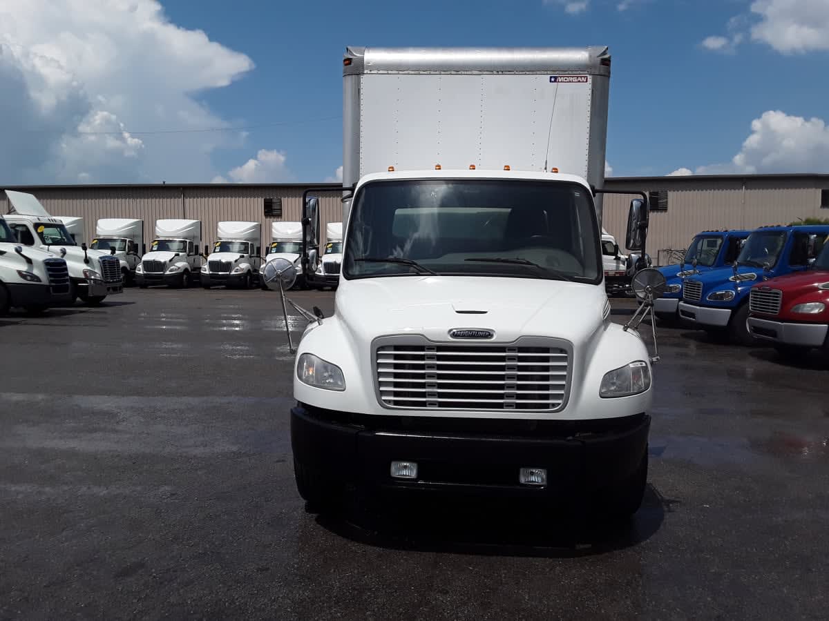 2018 Freightliner M2 106 782943