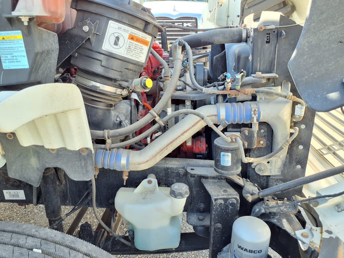 2018 Freightliner/Mercedes M2 106 783242