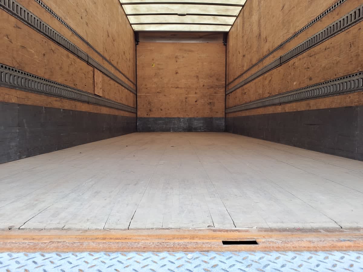 2019 Hino HINO 268 783257