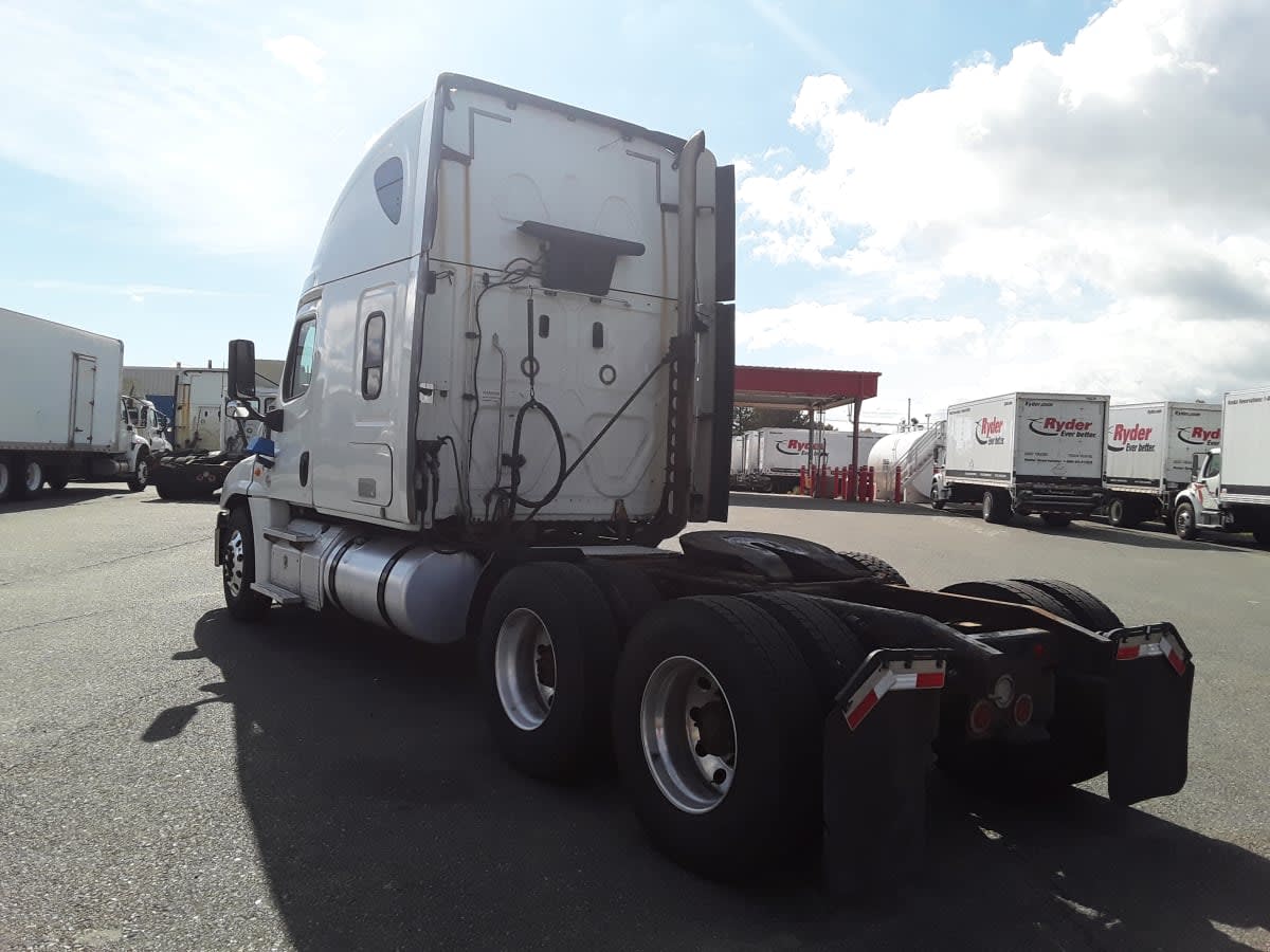 2019 Freightliner CASCADIA 125 783277