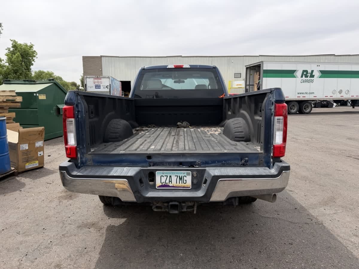 2017 Ford Motor Company F-250 (4X4) 783923