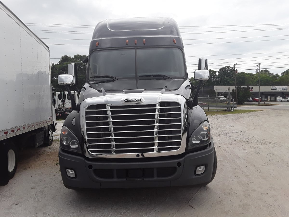 2018 Freightliner/Mercedes CASCADIA 125 784229