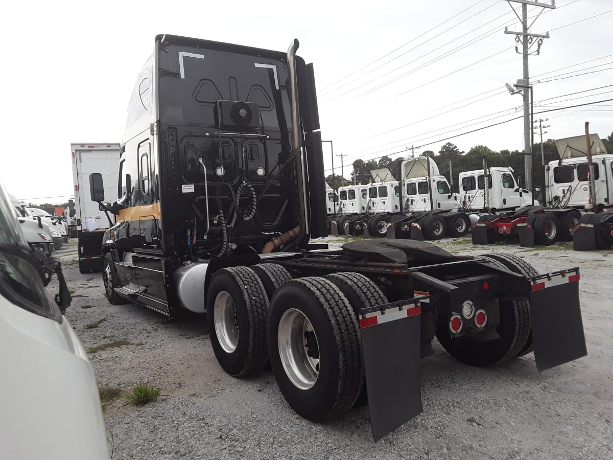 2018 Freightliner/Mercedes CASCADIA 125 784235