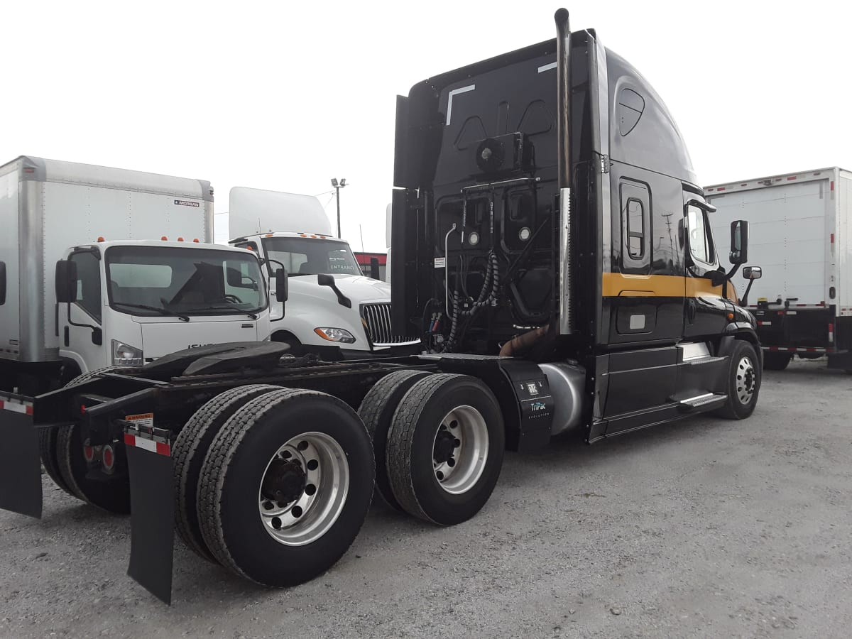 2018 Freightliner/Mercedes CASCADIA 125 784235