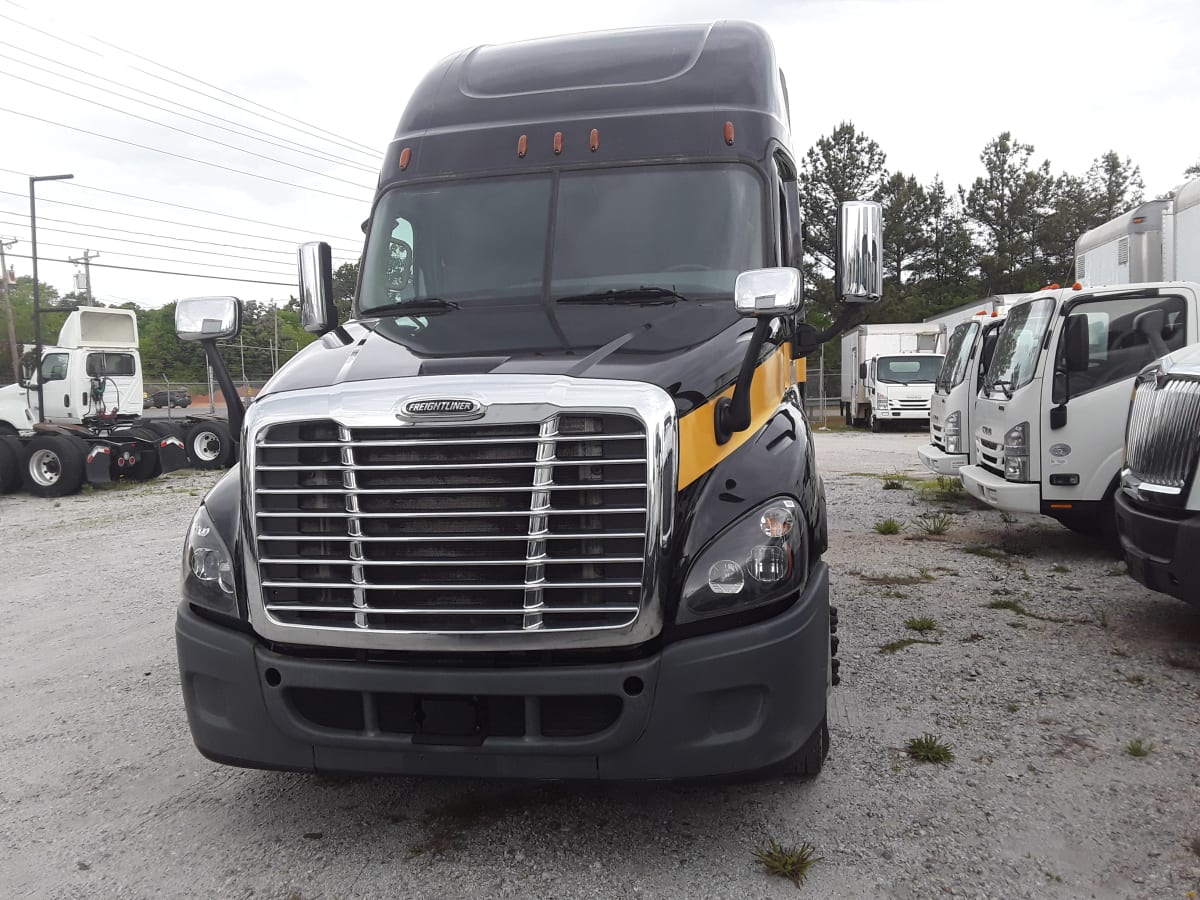 2018 Freightliner/Mercedes CASCADIA 125 784235