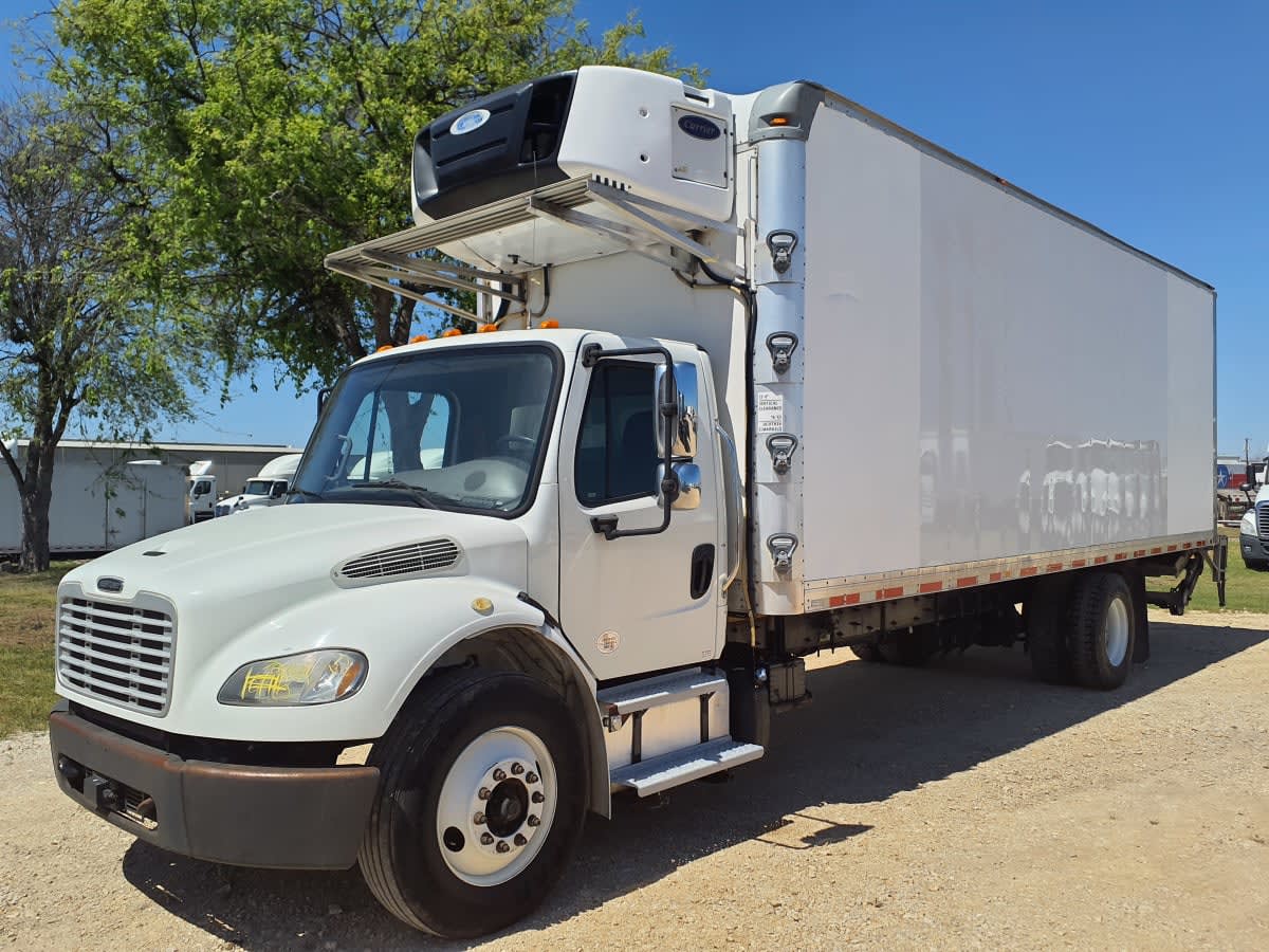 2018 Freightliner M2 106 in Converse, TX — photo 3