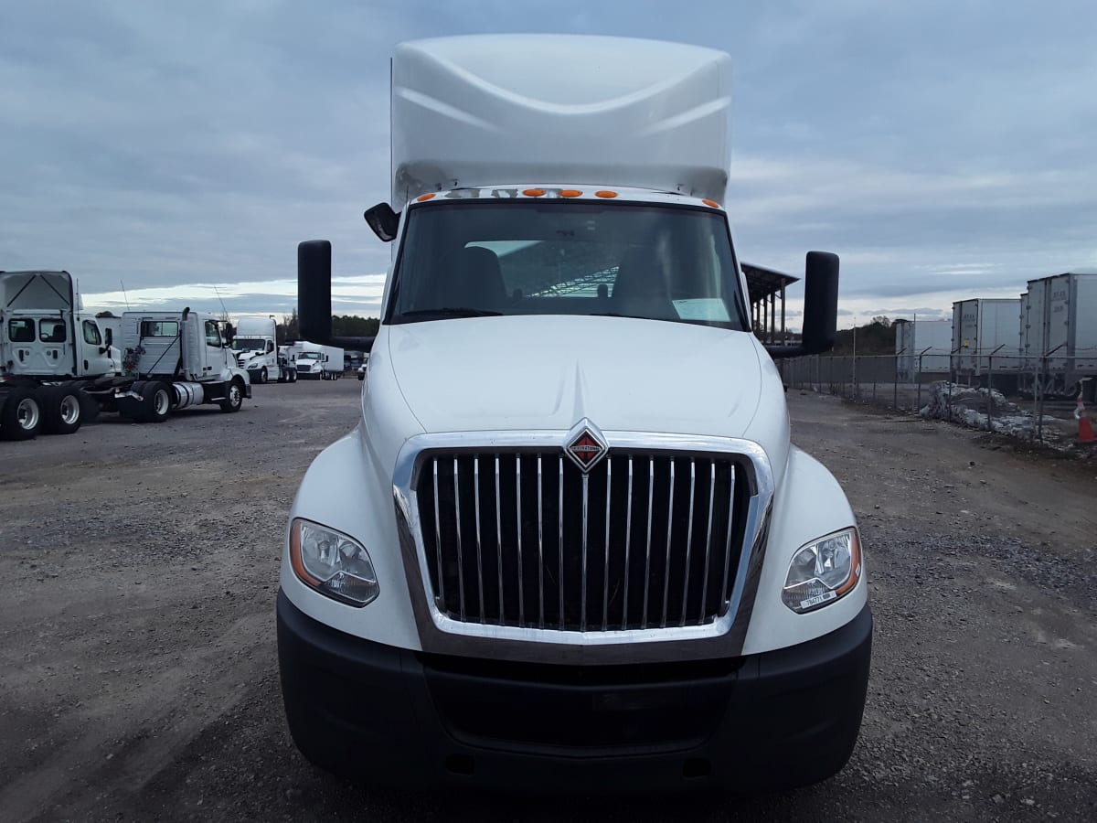 2018 Navistar International LT625 DAYCAB T/A 784771