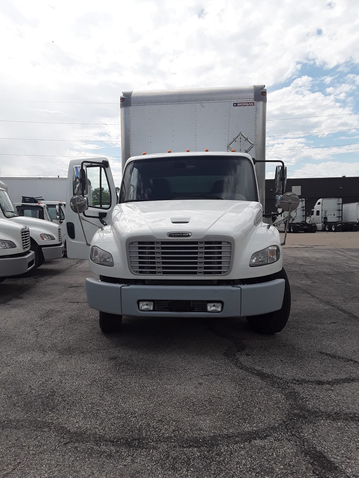 2018 Freightliner/Mercedes M2 106 784794