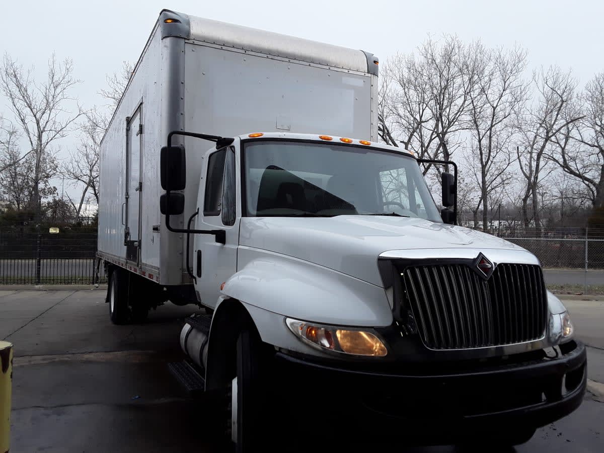 2018 Navistar International 4300 784879
