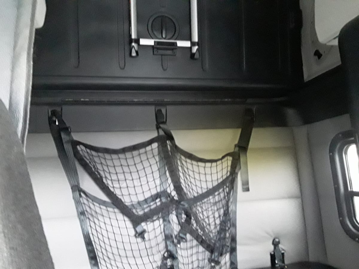 2018 Freightliner/Mercedes NEW CASCADIA PX12664 784935