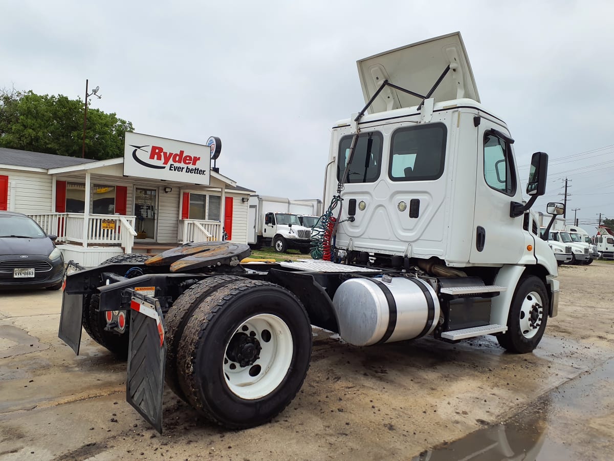 2016 Freightliner/Mercedes CASCADIA 113 784949