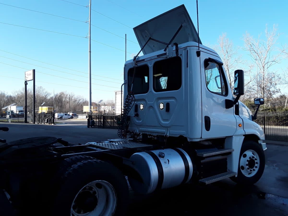 2018 Freightliner/Mercedes CASCADIA 125 784955