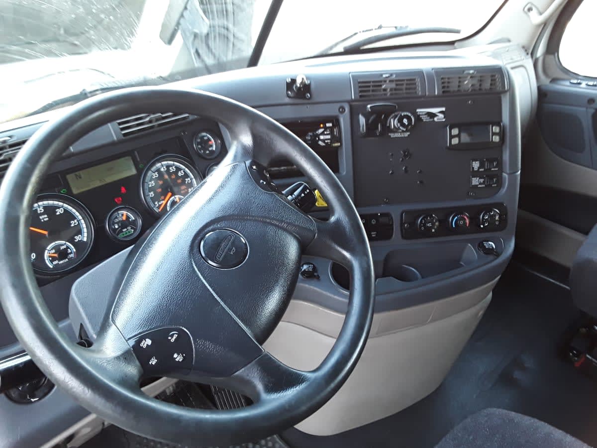 2018 Freightliner/Mercedes CASCADIA 125 784955