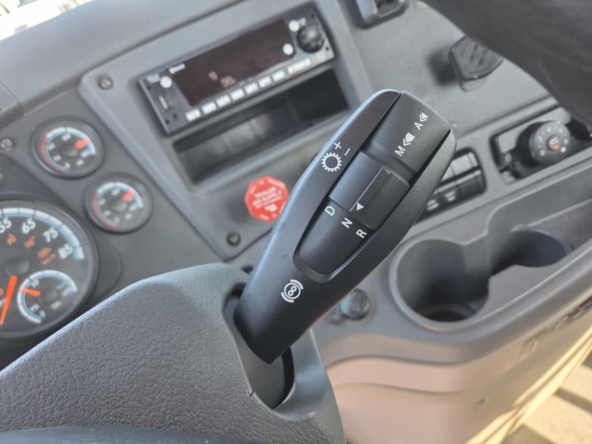 2018 Freightliner/Mercedes CASCADIA 125 785155