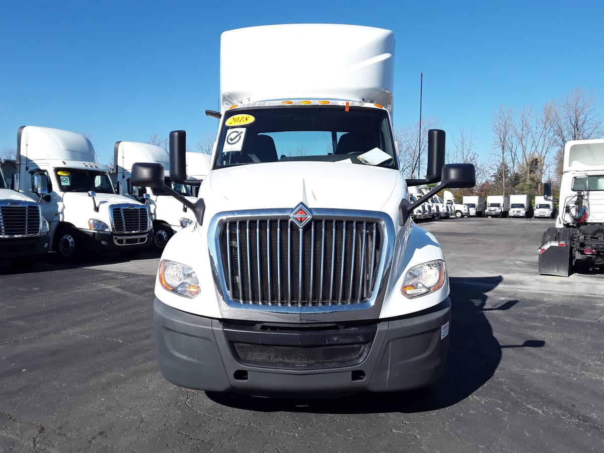 2018 Navistar International LT625 DAYCAB T/A 785203